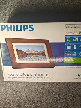 Philips SPF3403/G7 10.1" Digital LED LCD Wood Photo Frame NEW